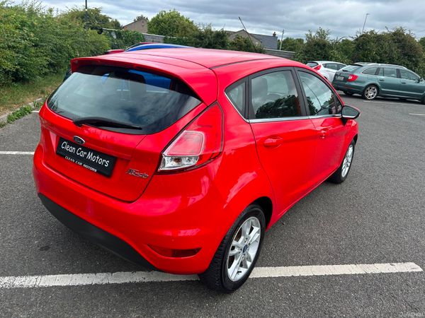 Ford Fiesta 2014 391801691