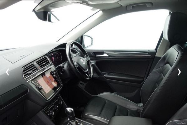 Volkswagen Tiguan 2020 391803165