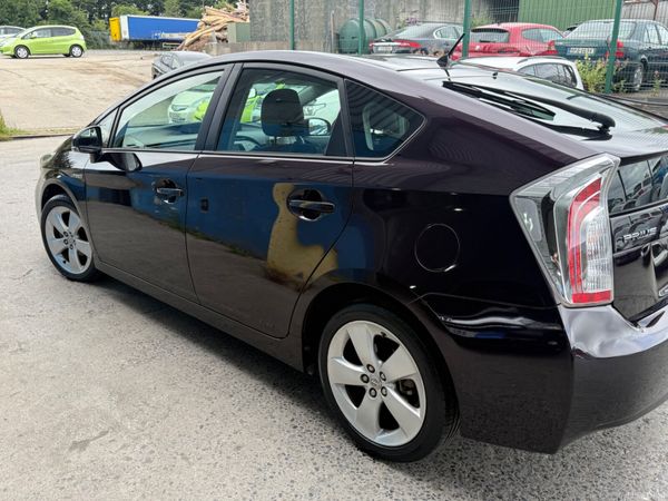 2014 Toyota Prius Hybrid Automatic 391831981