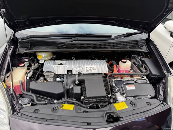 2014 Toyota Prius Hybrid Automatic 391831987
