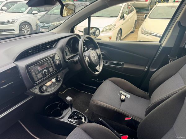 2018 Toyota Vitz Hybrid Automatic 391832447