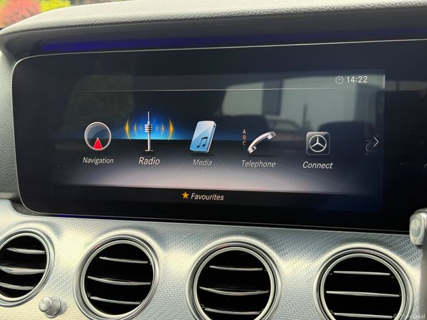 Stunning 201 Mercedes-Benz E220d Avantgarde! 391838957