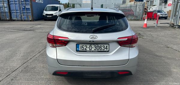 2015 Hyundai i40 Manual 391984659
