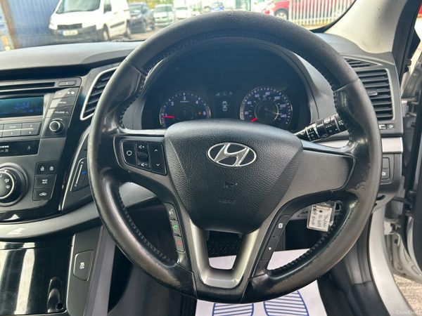 2015 Hyundai i40 Manual 391984665