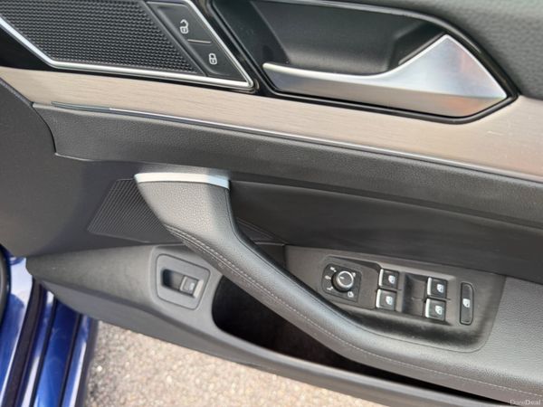 Volkswagen Passat 1.6 TDI R Line 391992197