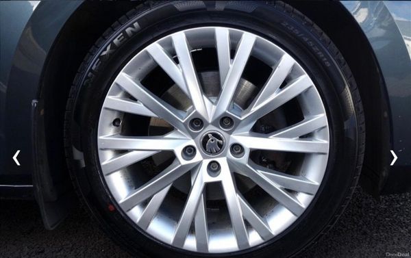 Skoda Superb 2022 391998977