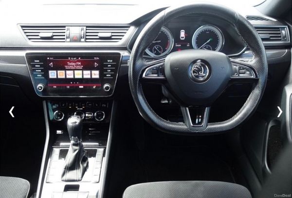 Skoda Superb 2018 391999925