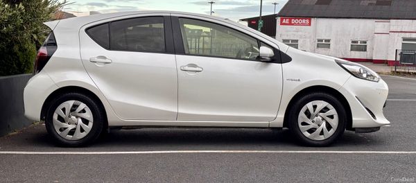 2019 Toyota AQUA *S TUNE BLACK EDITION*FRESH NCT* 391902697