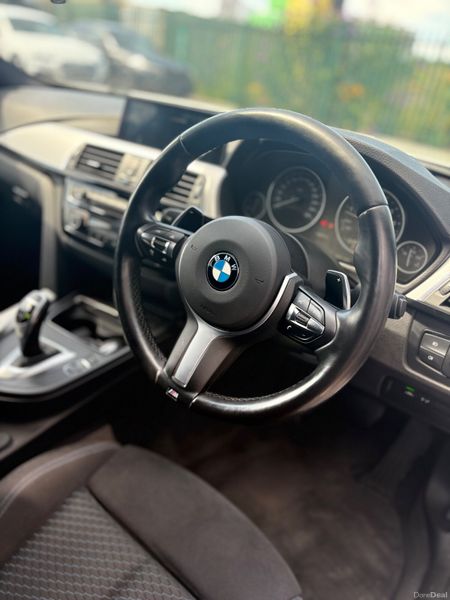 BMW 330i 2.0 252hp 2016 M - Sport Automatic 391934059