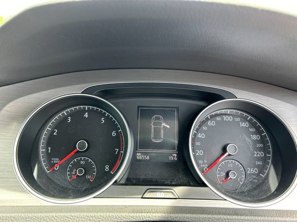 VOLKSWAGEN GOLF 2015, 1.2 TSI 5DR AUTO LOW KMS 391938683