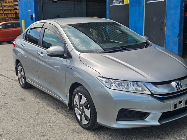 2014 Honda Grace Hybrid Automatic 392044887