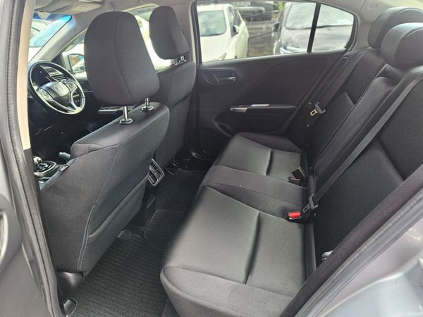 2014 Honda Grace Hybrid Automatic 392044897