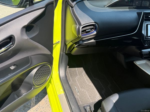 2016 Toyota Prius Hybrid Automatic/G Top leather 392046469