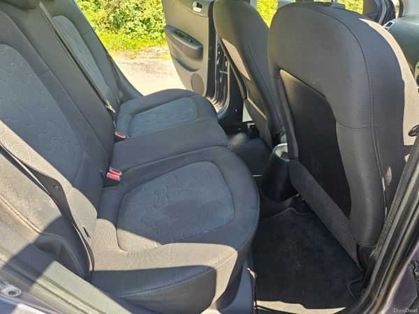 Hyundai i20 2012 1.2cc 5 door, low mileage 392047551