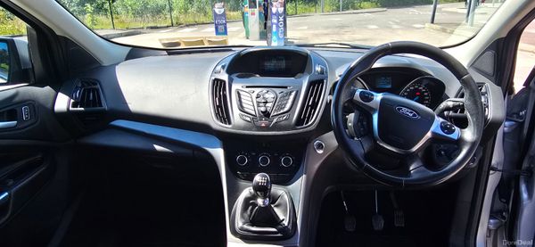 Ford Kuga 2015 Fully serviced 392047513