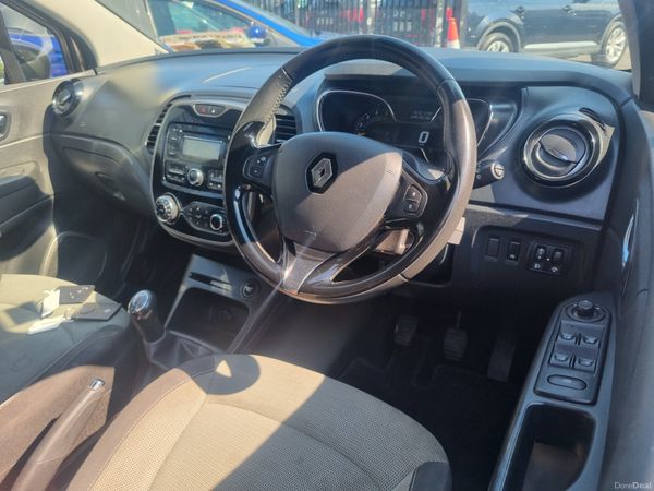 Renault Captur 2014 2 Keys 392069315