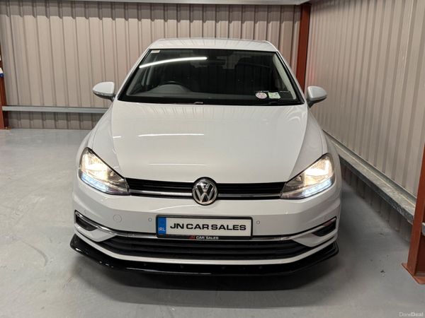 2017 Volkswagen Golf 1.6TDI 392080961