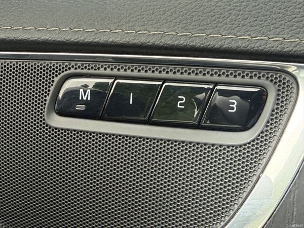 Now Reserved! Stunning 201 Volvo XC90 Inscription! 392000271