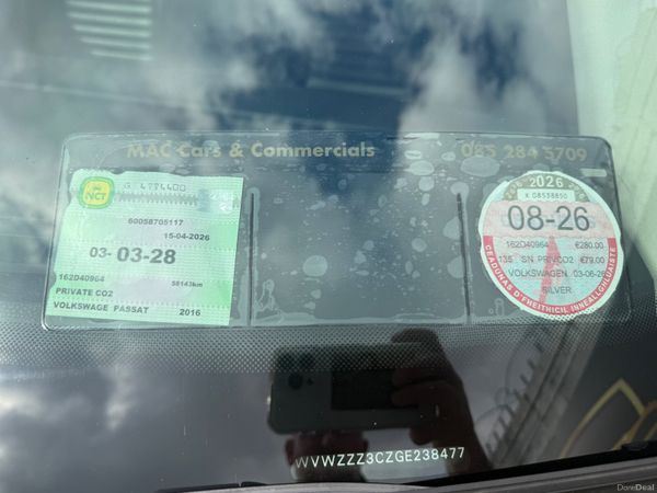 Volkswagen Passat 2016 392011543
