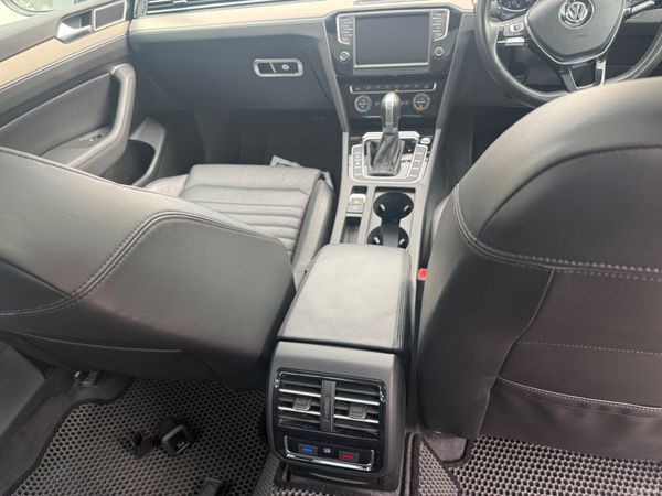 Volkswagen Passat 2016 392011551