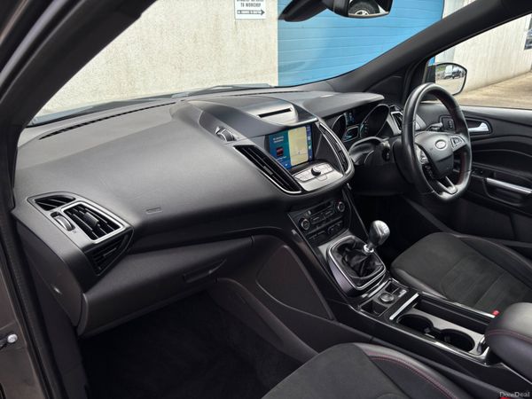 Ford Kuga ST-LINE 392012543