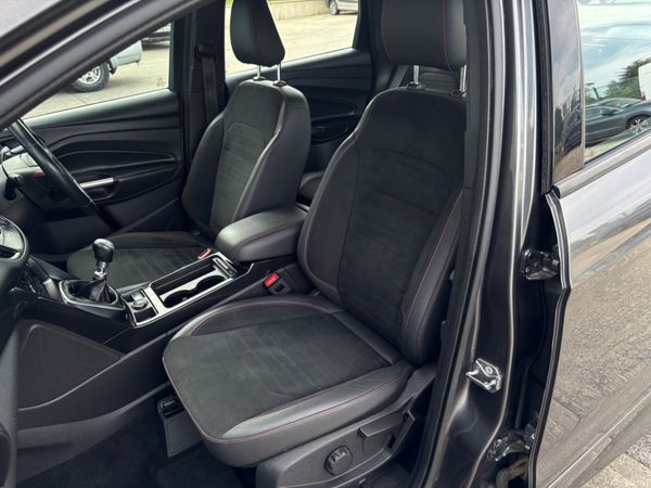 Ford Kuga ST-LINE 392012547