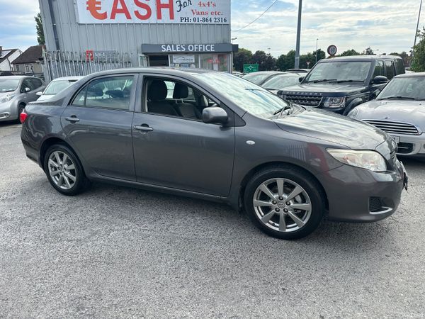 Toyota Corolla 1.4 petrol NCT 392025691