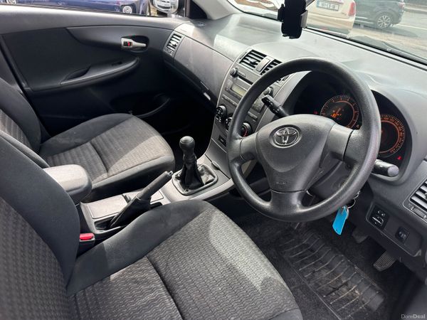 Toyota Corolla 1.4 petrol NCT 392025727