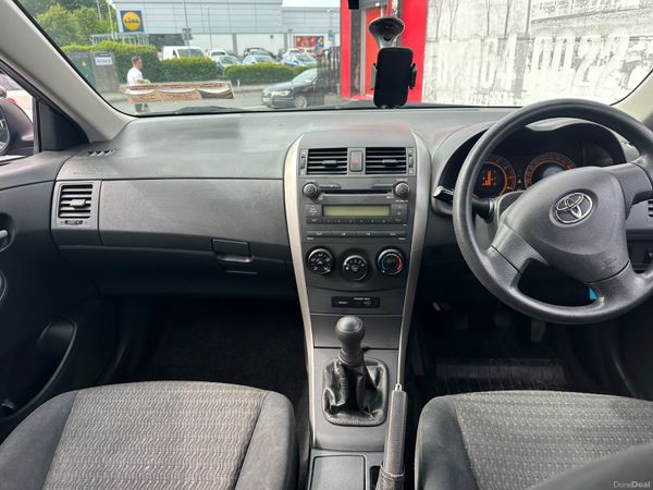 Toyota Corolla 1.4 petrol NCT 392025739