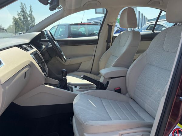 2013 Skoda Octavia 1.6 TDI Elegance Nct 11/26 392142657