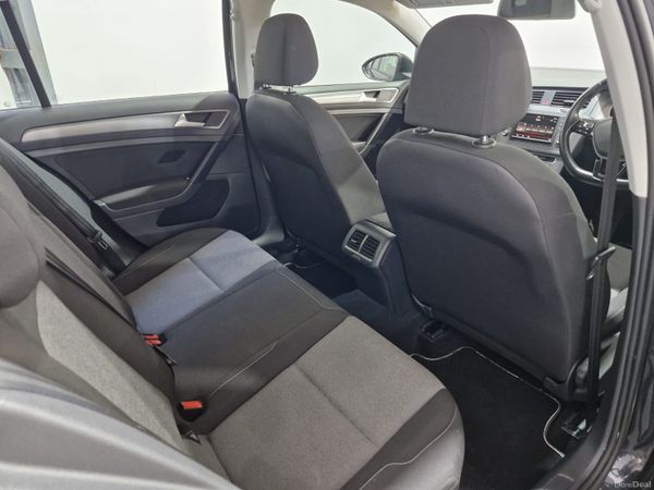 2016 Volkswagen Golf 1.4 TSi Auto 86,800 KM 392165647