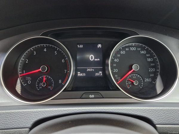 2016 Volkswagen Golf 1.4 TSi Auto 86,800 KM 392165653