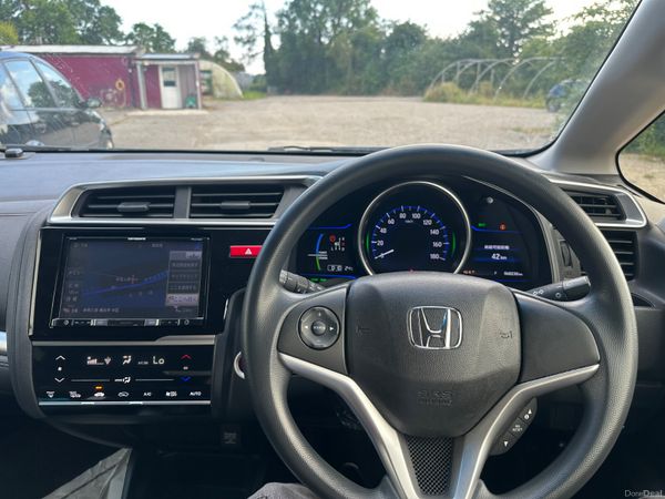 2016 HONDA FIT 1.5HYBRID 392170225