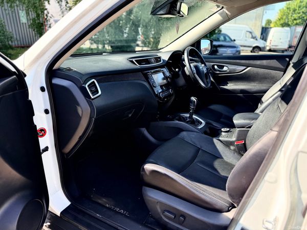 **Reserved **🔴 Nissan X-Trail TEKNA  4x4  High 392171265
