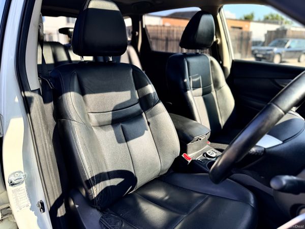**Reserved **🔴 Nissan X-Trail TEKNA  4x4  High 392171233