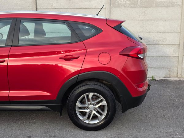 Hyundai Tucson 1.7 D Comfort 392178253