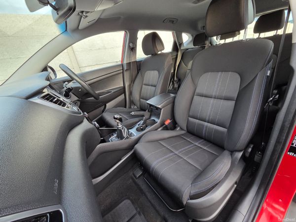Hyundai Tucson 1.7 D Comfort 392178269