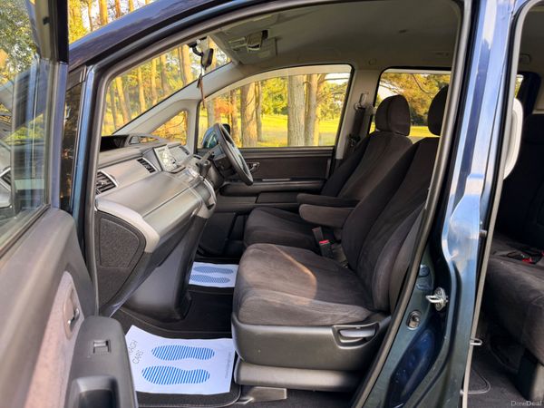 Honda Stepwagon 2009 Automatic 392186245