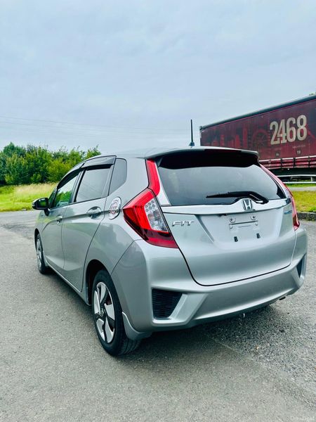 HONDA FIT 2013 1.5L GP5 AUTOMATIC PETROL HYBRID 392189341