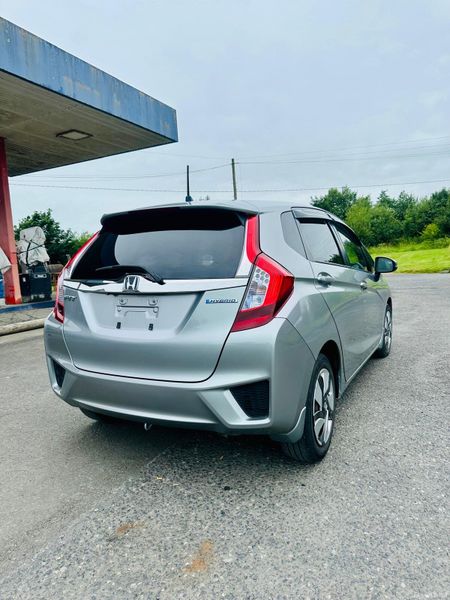 HONDA FIT 2013 1.5L GP5 AUTOMATIC PETROL HYBRID 392189343