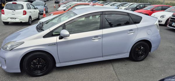 Toyota Prius hybrid 392102521
