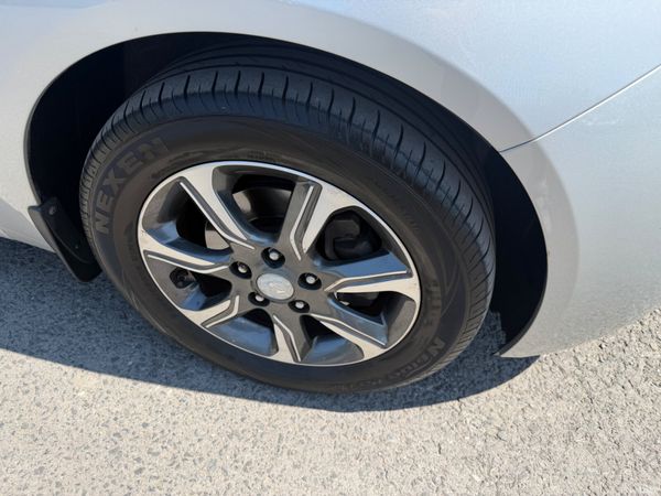Hyundai ix20 DELUXE 2020 NCT 01-28 392130221