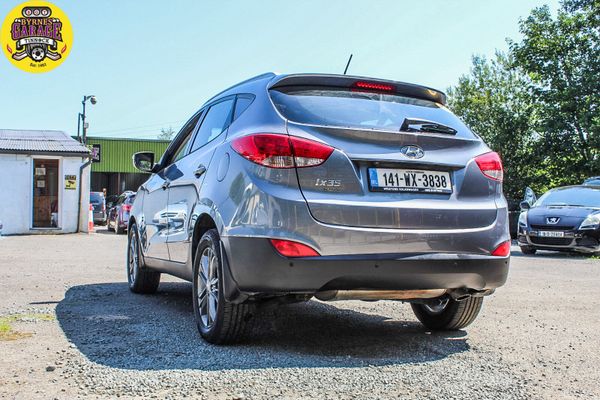 Stunning Auto Hyundai IX35 Low MLS NCT 392138079