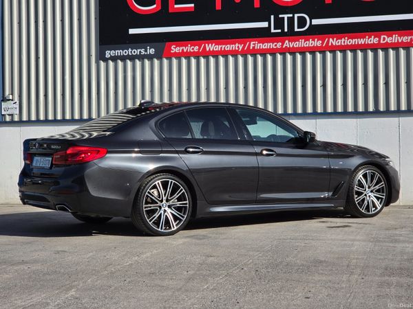 BMW 5-Series 2018 M- SPORT 392266117