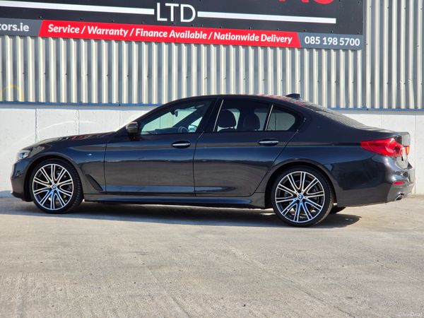 BMW 5-Series 2018 M- SPORT 392266119