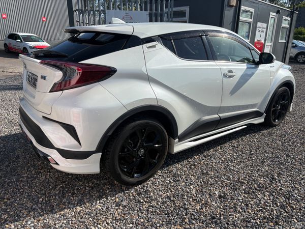192 Toyota C-HR Nero 1.8 hybrid 392266379