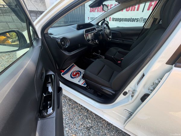 Toyota Aqua 2019 392275505