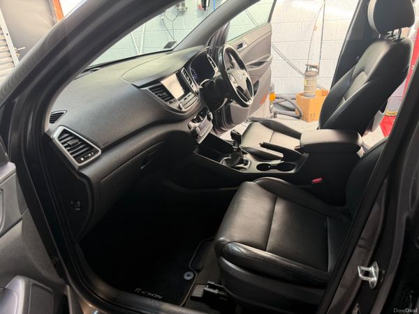 2018 HYUNDAI TUCSON   EXECUTIVE ! 392296671