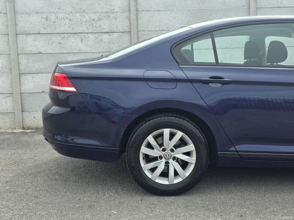 VW Passat 1.6 TDI 120HP Trendline NCT 07/28 392206395