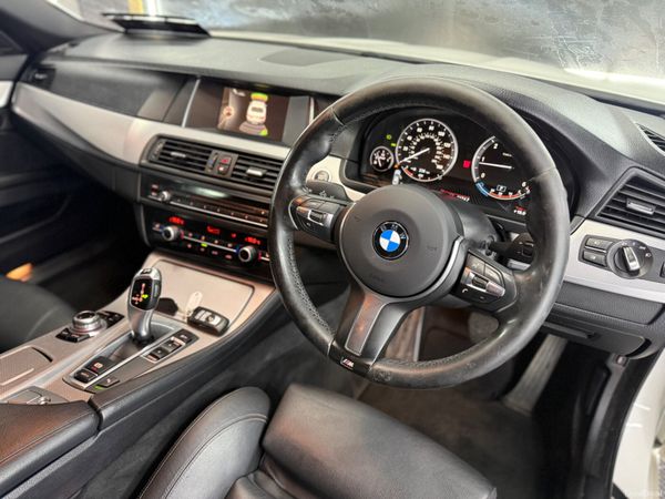 ◼️2015 BMW 520d M-SPORT AUTOMATIC◼️ 392211021